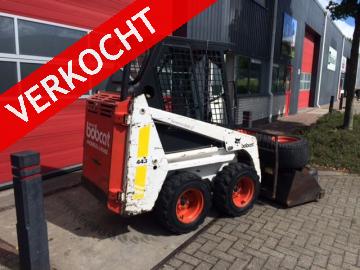 BOBCAT 443 Schranklader