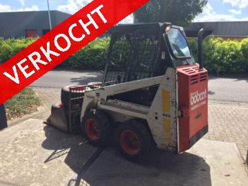 BOBCAT 443 Schranklader