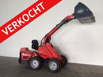 AVANT Multi Minishovel