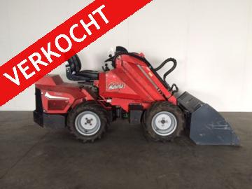 AVANT Multi Minishovel