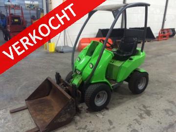 AVANT 216 minishovel