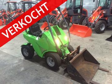 AVANT 216 minishovel