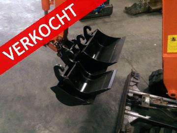 KUBOTA K008-3 minigraver