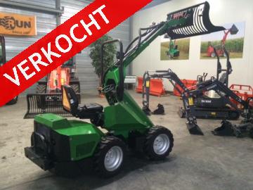 AVANT Multi Minishovel