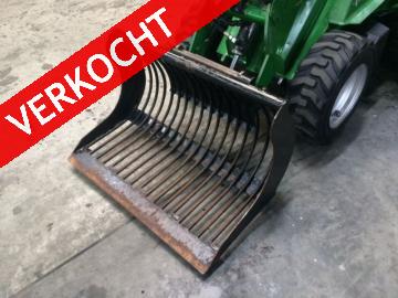 AVANT Multi Minishovel