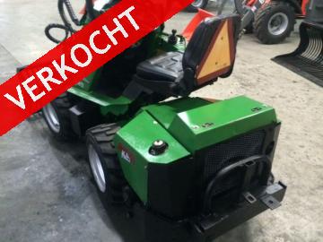 AVANT Multi Minishovel