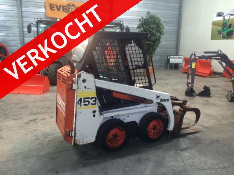 BOBCAT453 Schranklader