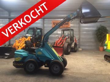 AVANT VANO 420D minishovel