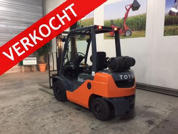 TOYOTA  02-8FGF25 Heftruck