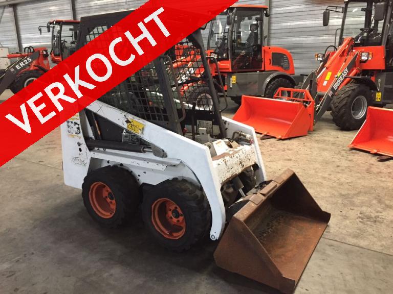 BOBCAT 453 Schranklader