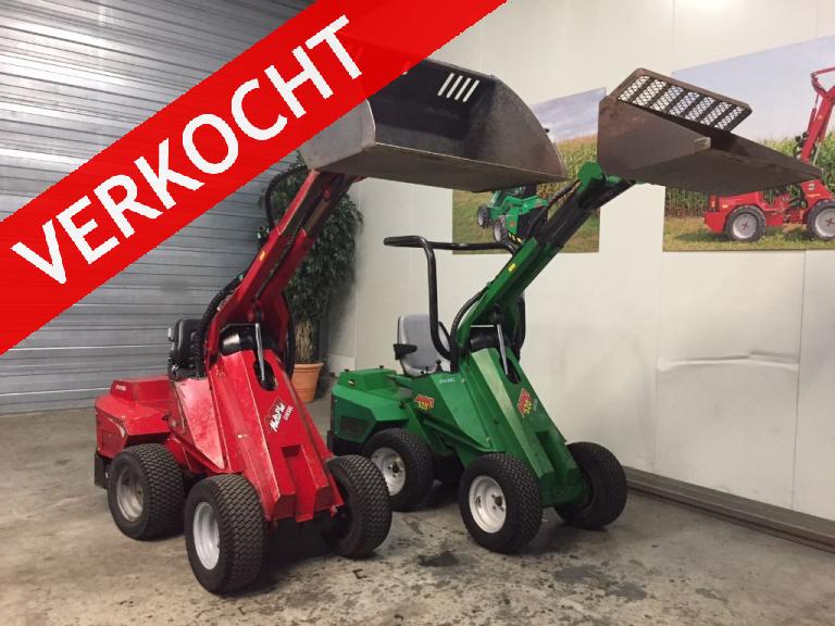 AVANT Multi minishovel
