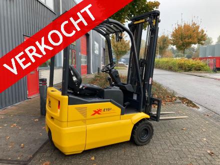 OM XE 15/3 elektrische heftruck