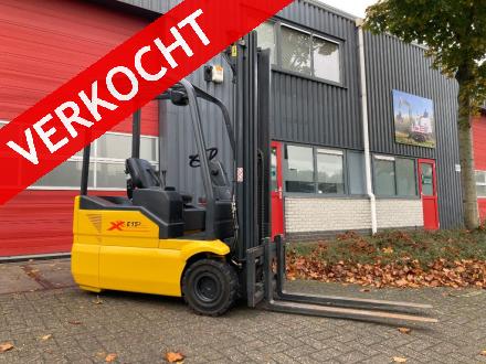 OM XE 15/3 elektrische heftruck