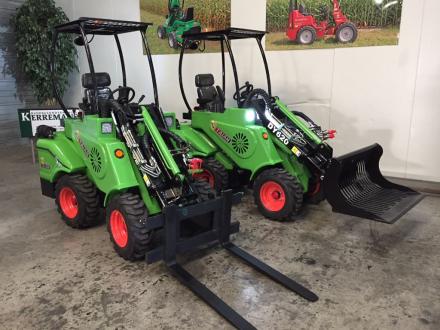 TAIAN DY 620 minishovel