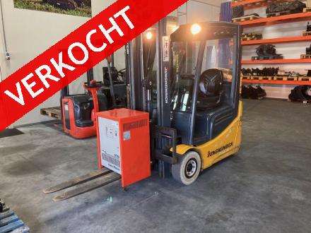 Jungheinrich EFG 215 elektrische heftruck