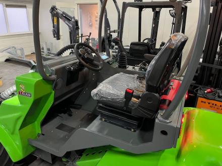 TAIAN DY 840 minishovel