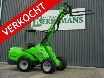 AVANT 750 Minishovel
