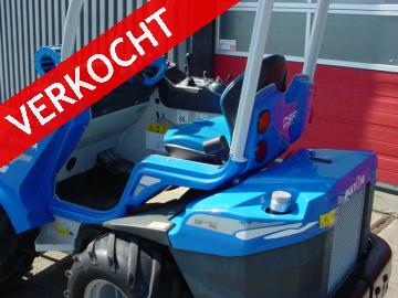 MULTIONE 630F Minishovel
