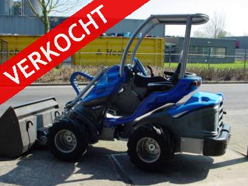 MULTIONE SL835 Minishovel