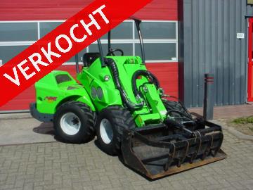 AVANT 630 Minishovel