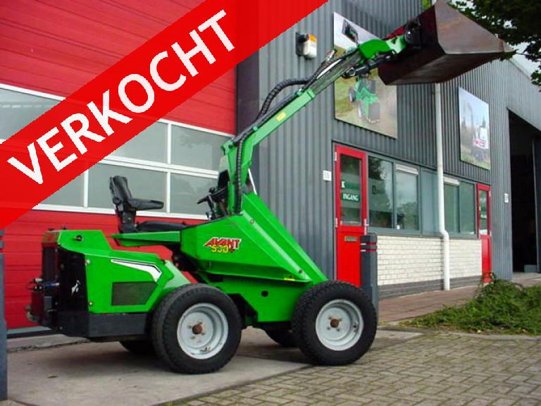 AVANT 530+ Minishovel