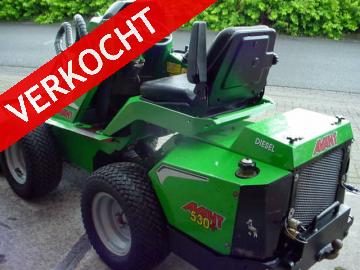 AVANT 530+ Minishovel