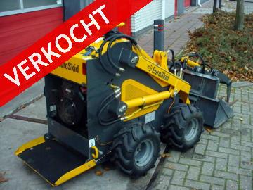EUROSKID 380 Schranklader