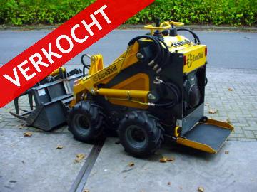EUROSKID 380 Schranklader