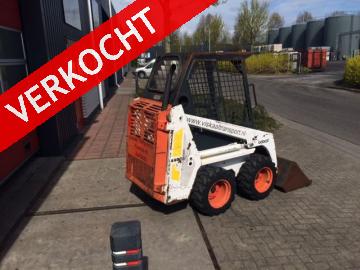 BOBCAT 440B Schranklader