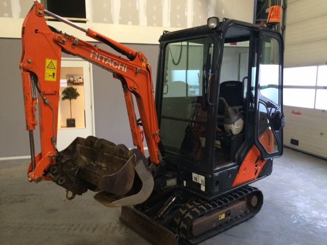 HITACHI ZX-14-3 CLR